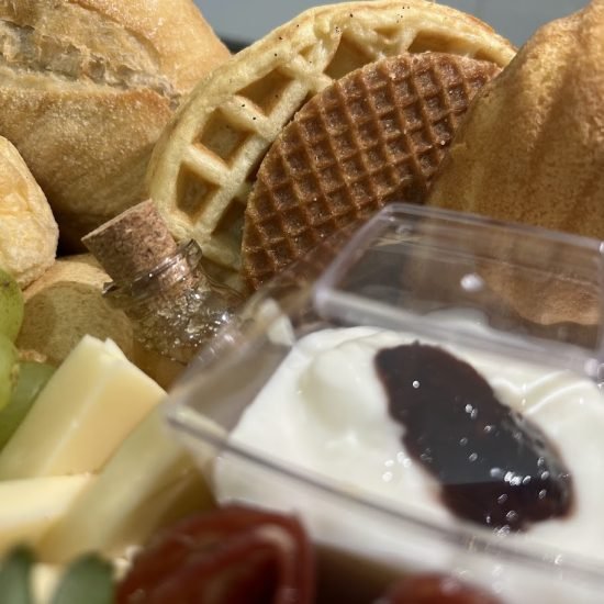 cesta de cafe da manha em pouso Alegre